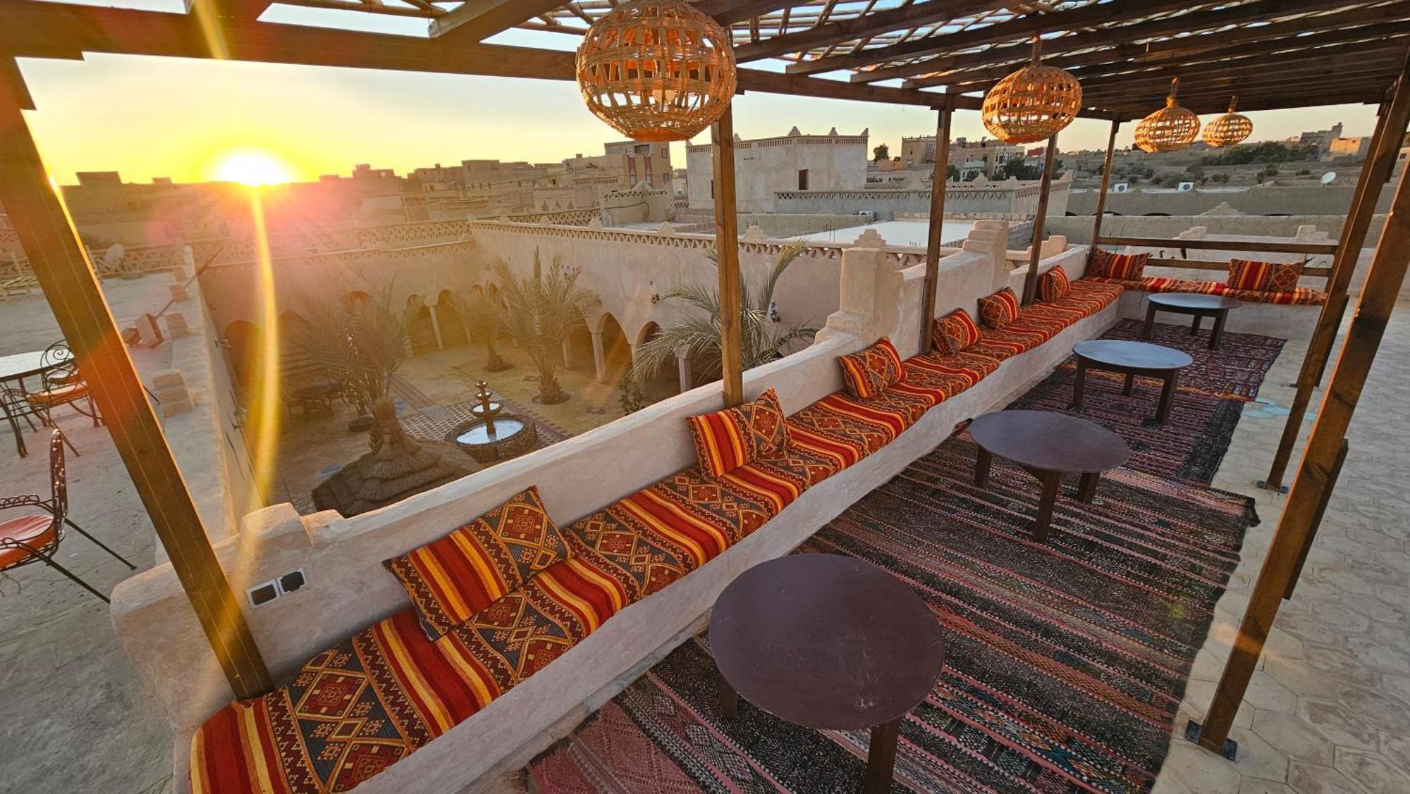 Auberge Les Roches Merzouga Ngoại thất bức ảnh